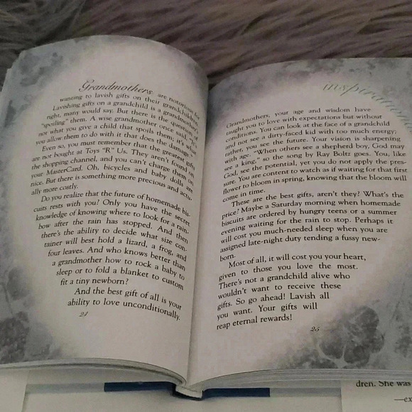 Hugs for grandma book - Picture 6 of 7